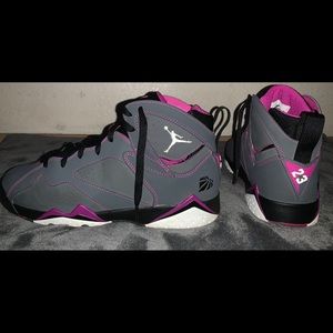 Retro Jordan 7 GS “Valentines Day ”